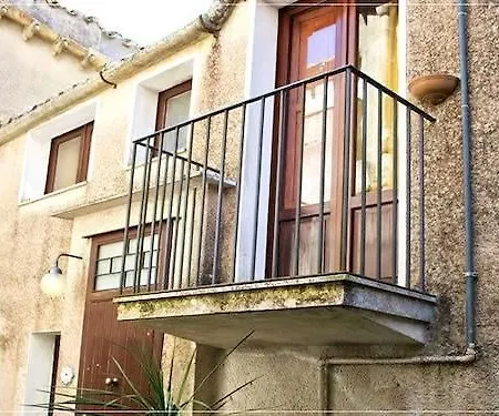 Antico Borgo 3*