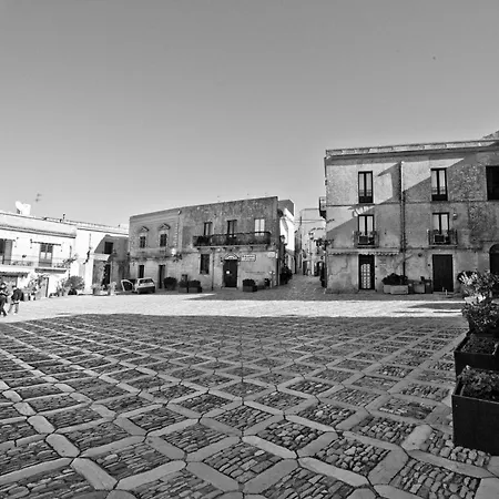 Гостевой дом Antico Borgo - Romantic & Authentic In Medieval Эриче