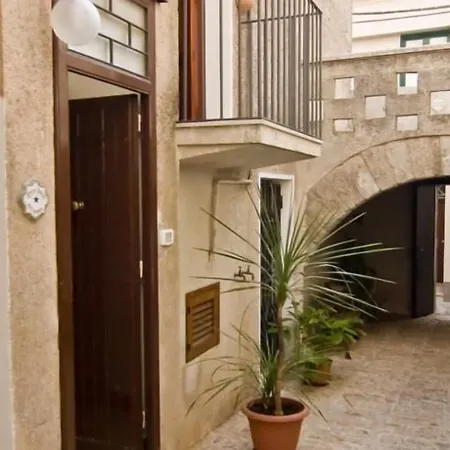 Antico Borgo - Romantic In Medieval Πανσιόν 4*