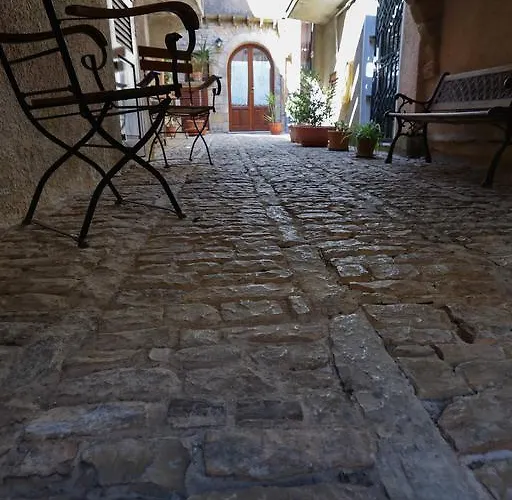 Gasthof Antico Borgo 4*